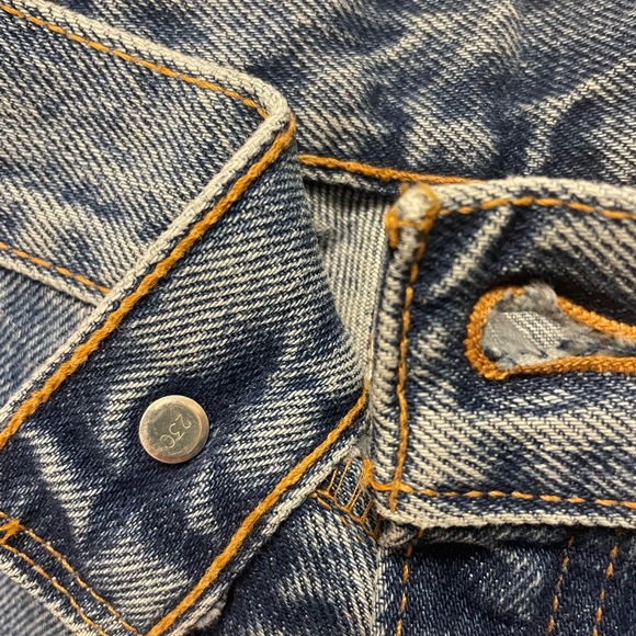 VTG Levi’s women’s NWT 550 Blue Denim Jeans - Picture 8 of 8